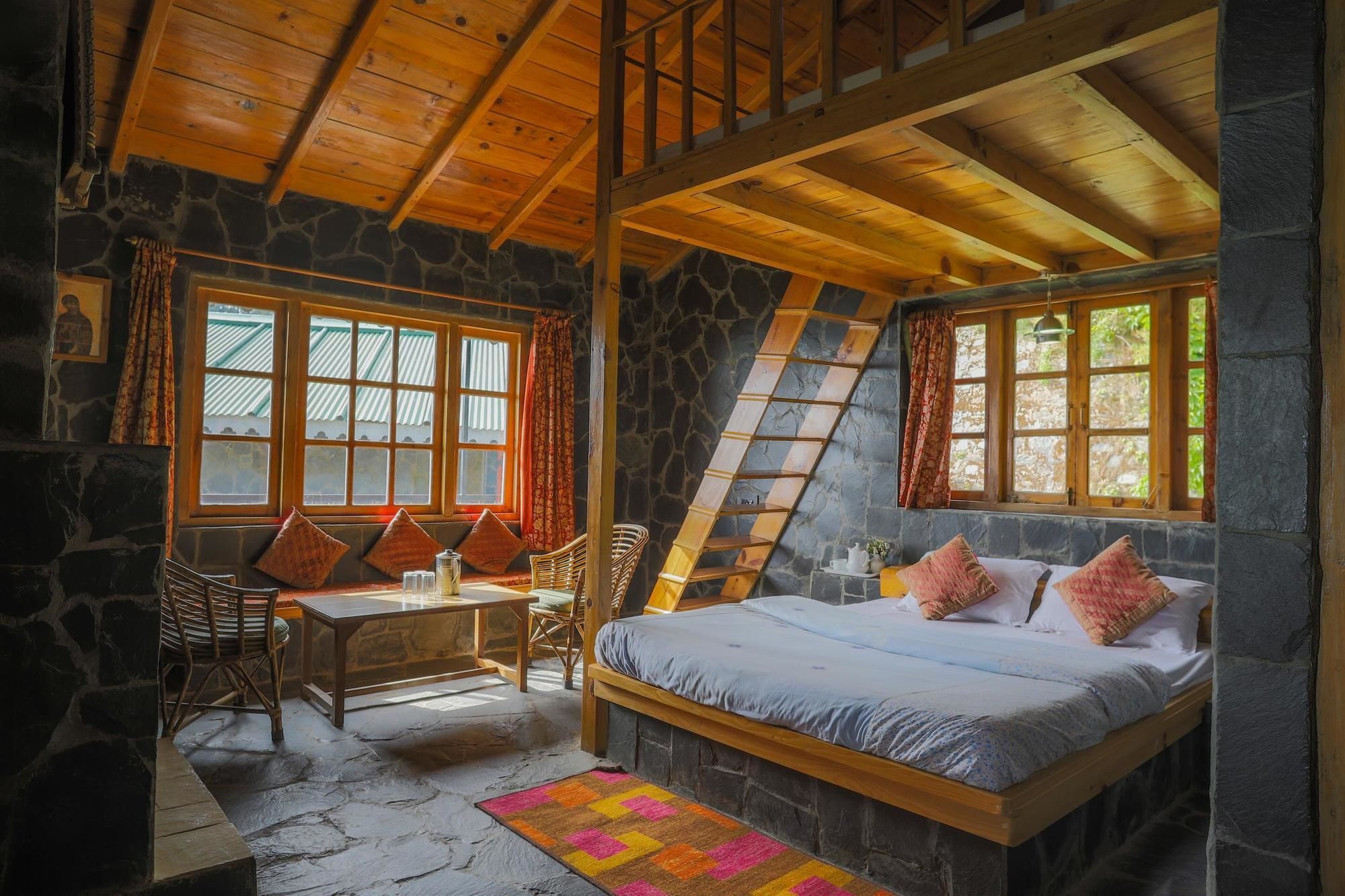 V Resorts The Nest Cottage Nainital Eksteriør billede